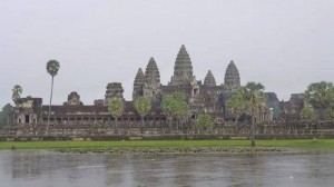 guide-sokha-hay-visiter-angkor-wat-cambodge