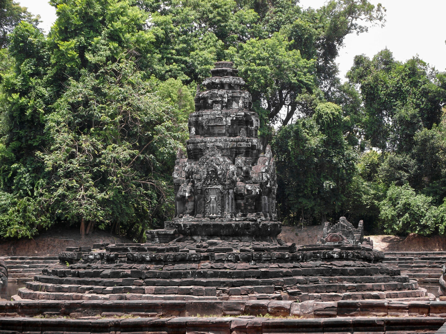Neak Pean temple cambodge