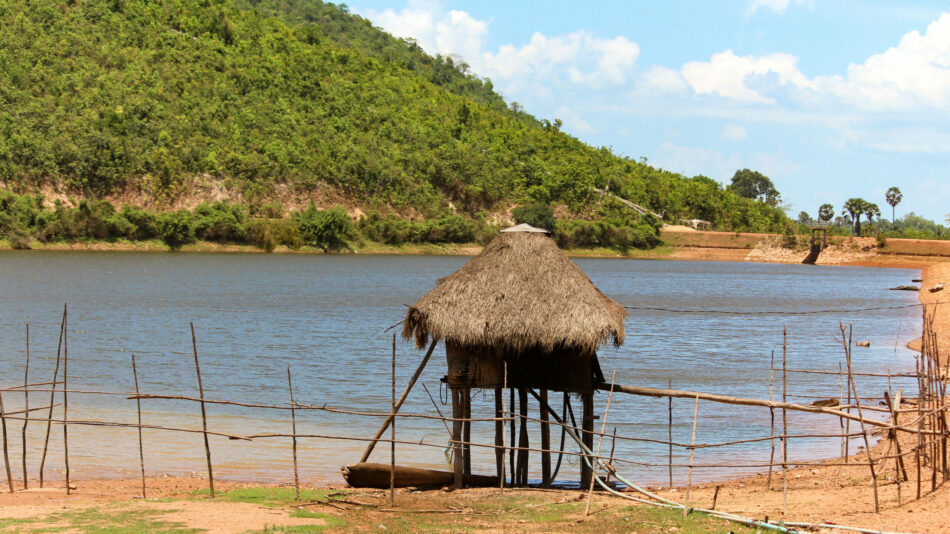 Brateak Krola Lake Kampot secret lake