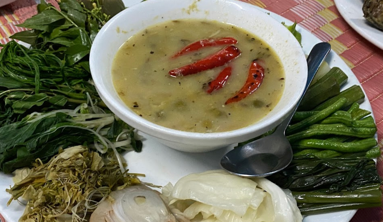 Khmer Foods 77 Restautant battambang