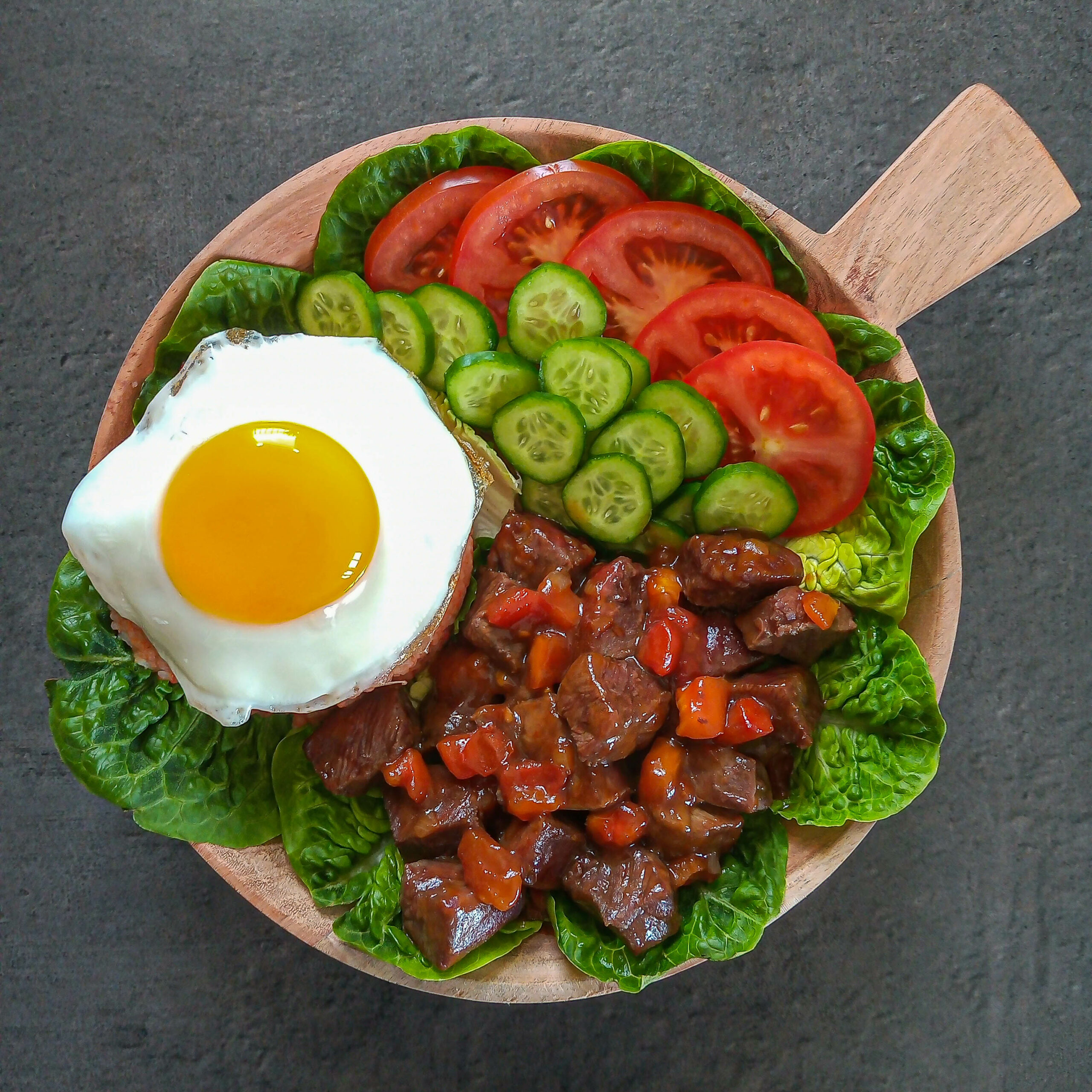 recette bœuf loc lac au riz sauté et poivre de Kampot