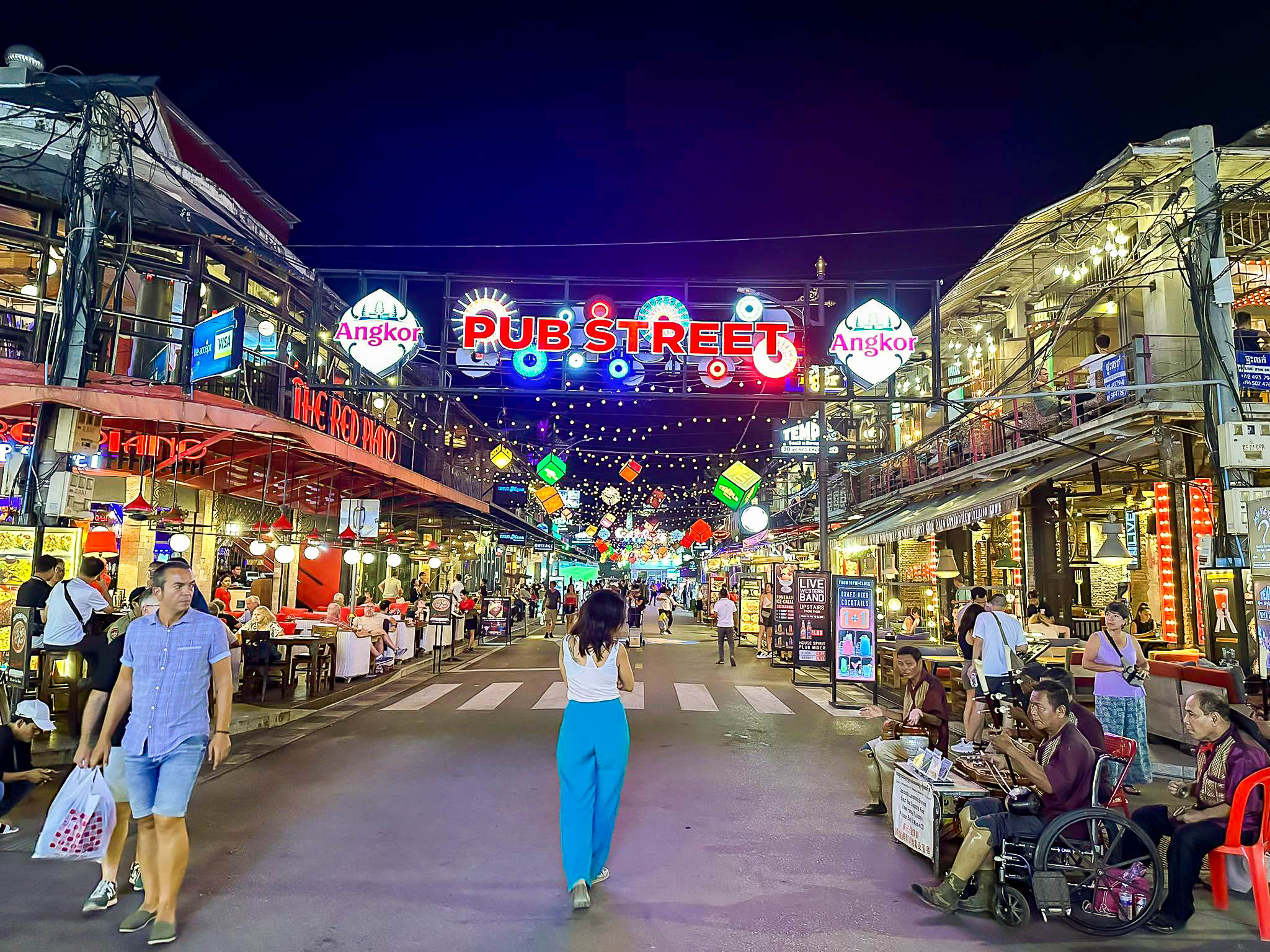 pub street siem reap cambodge